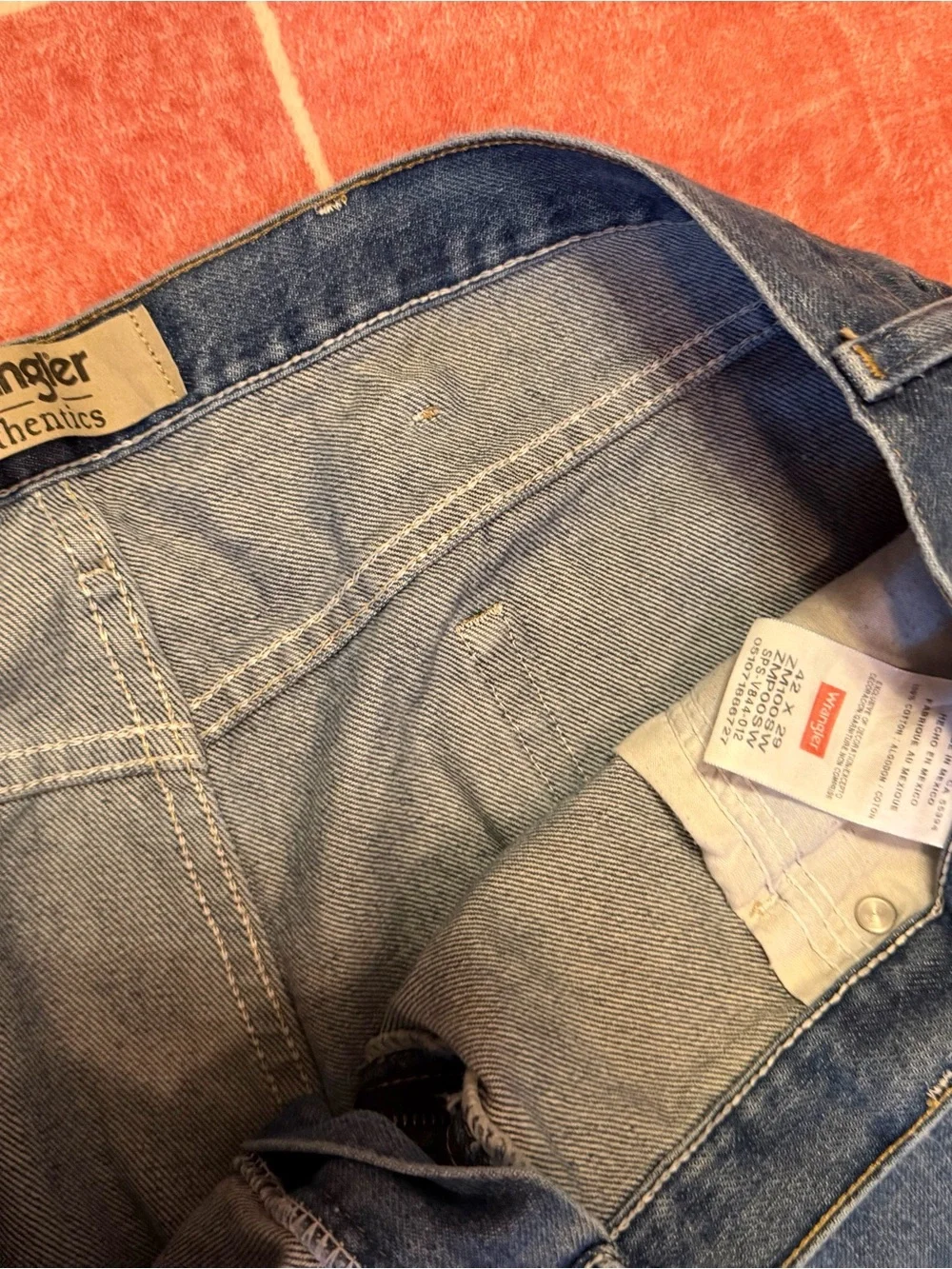 Wrangler Men's Blue Relaxed Denim Jeans